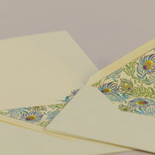 Load image into Gallery viewer, Italian Letter Writing Paper and Envelopes - Ivory/Peacock
